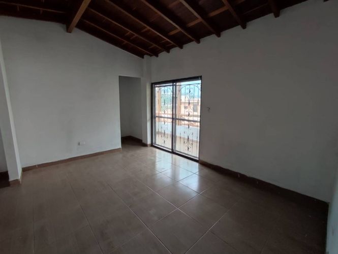 Casa de 2 alcobas en arriendo en Fatima, Copacabana, 148 m² · foto 3 de 17