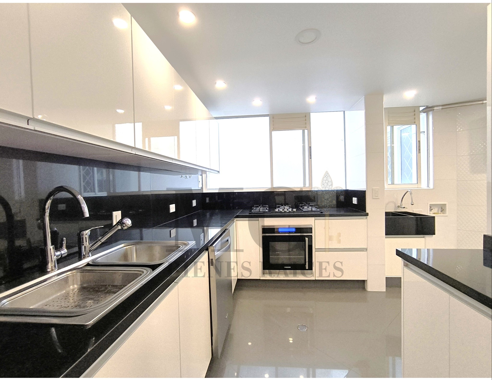 Apartamento en venta en Chico, Bogotá · foto 4 de 22
