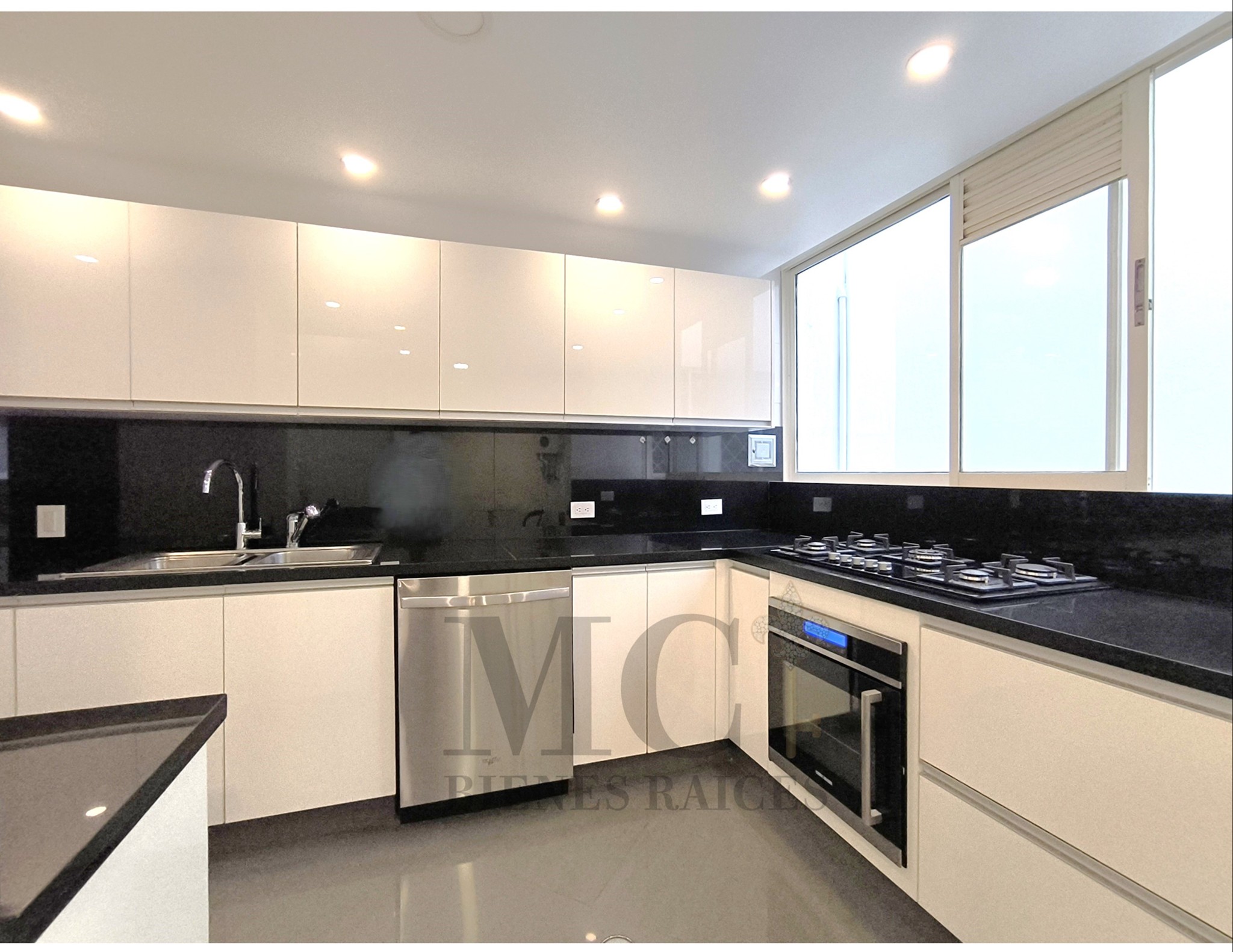 Apartamento en venta en Chico, Bogotá · foto 7 de 22