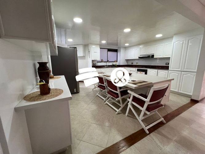 Apartamento de 4 alcobas en venta en Manila, Medellín, 204 m² · foto 4 de 24