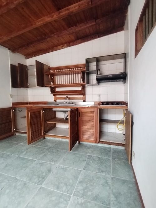 Casa de 3 alcobas en venta en Berracal, Guarne, 460 m² · foto 18 de 24