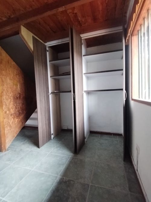 Casa de 3 alcobas en venta en Berracal, Guarne, 460 m² · foto 23 de 24
