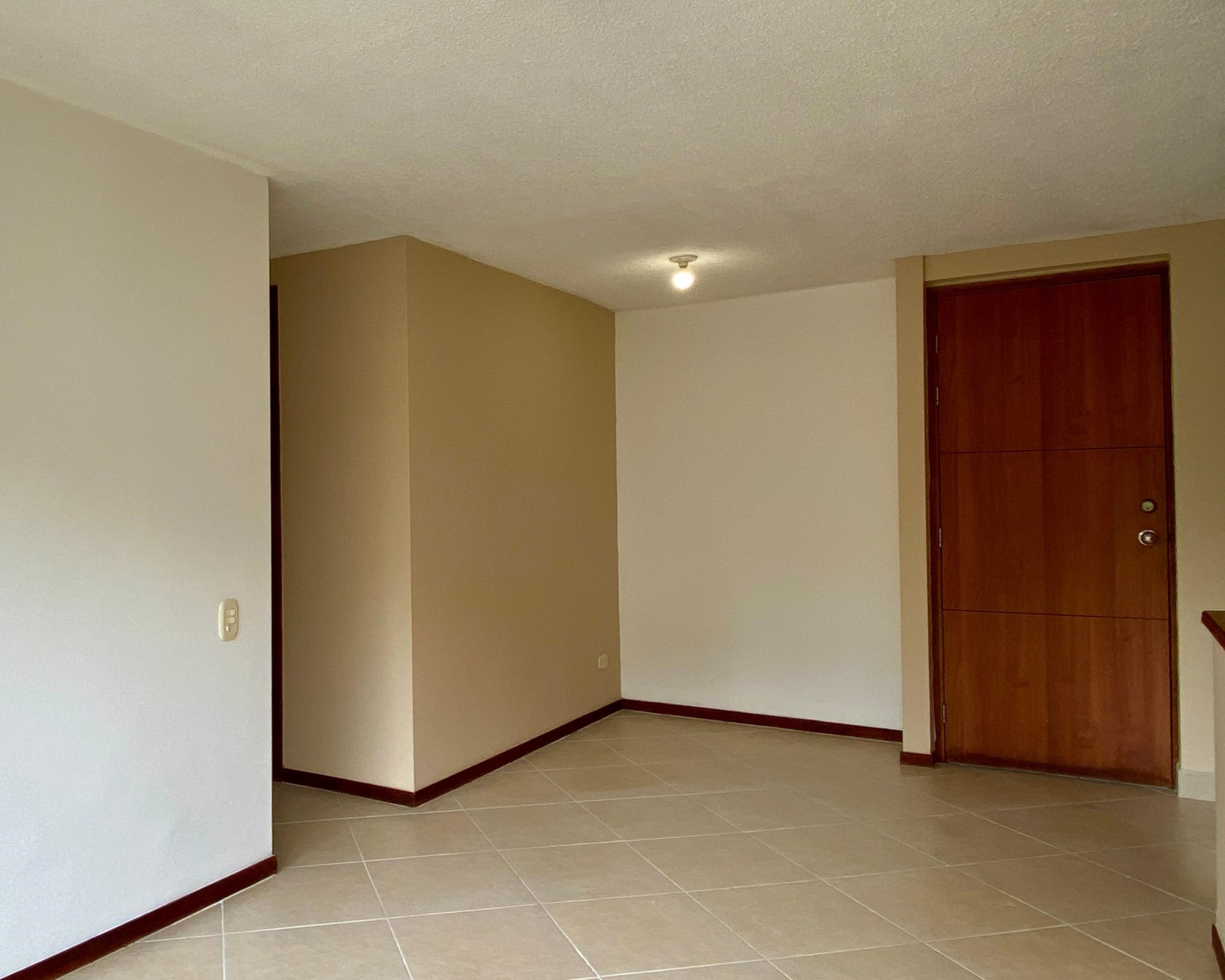 Apartamento en arriendo en El Poblado, Medellín · foto 7 de 13