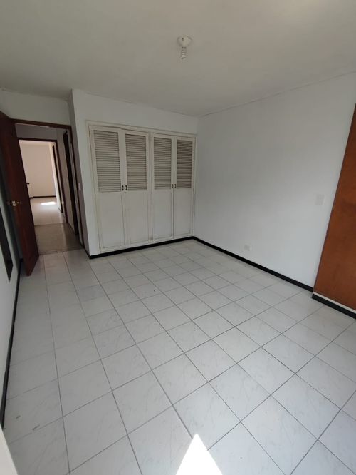 Apartamento de 3 alcobas en venta en Seminario, Cali, 106 m² · foto 10 de 20