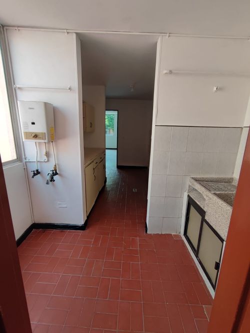 Apartamento de 3 alcobas en venta en Seminario, Cali, 106 m² · foto 12 de 20