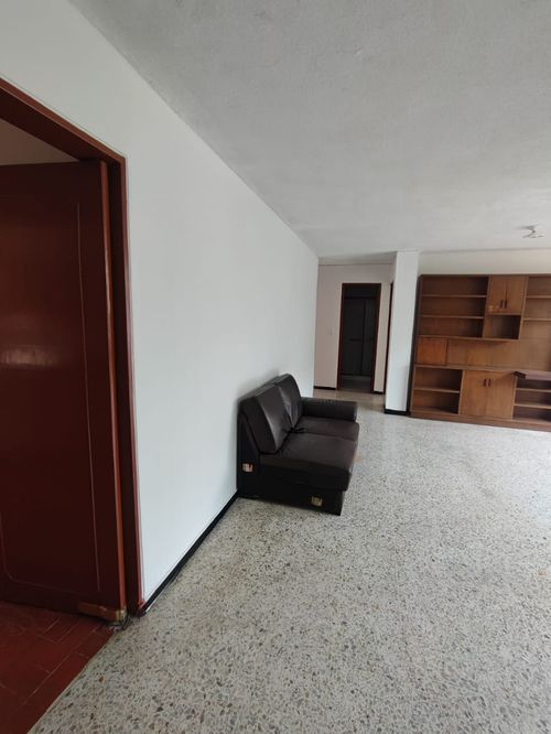Apartamento de 3 alcobas en venta en Seminario, Cali, 106 m² · foto 15 de 20