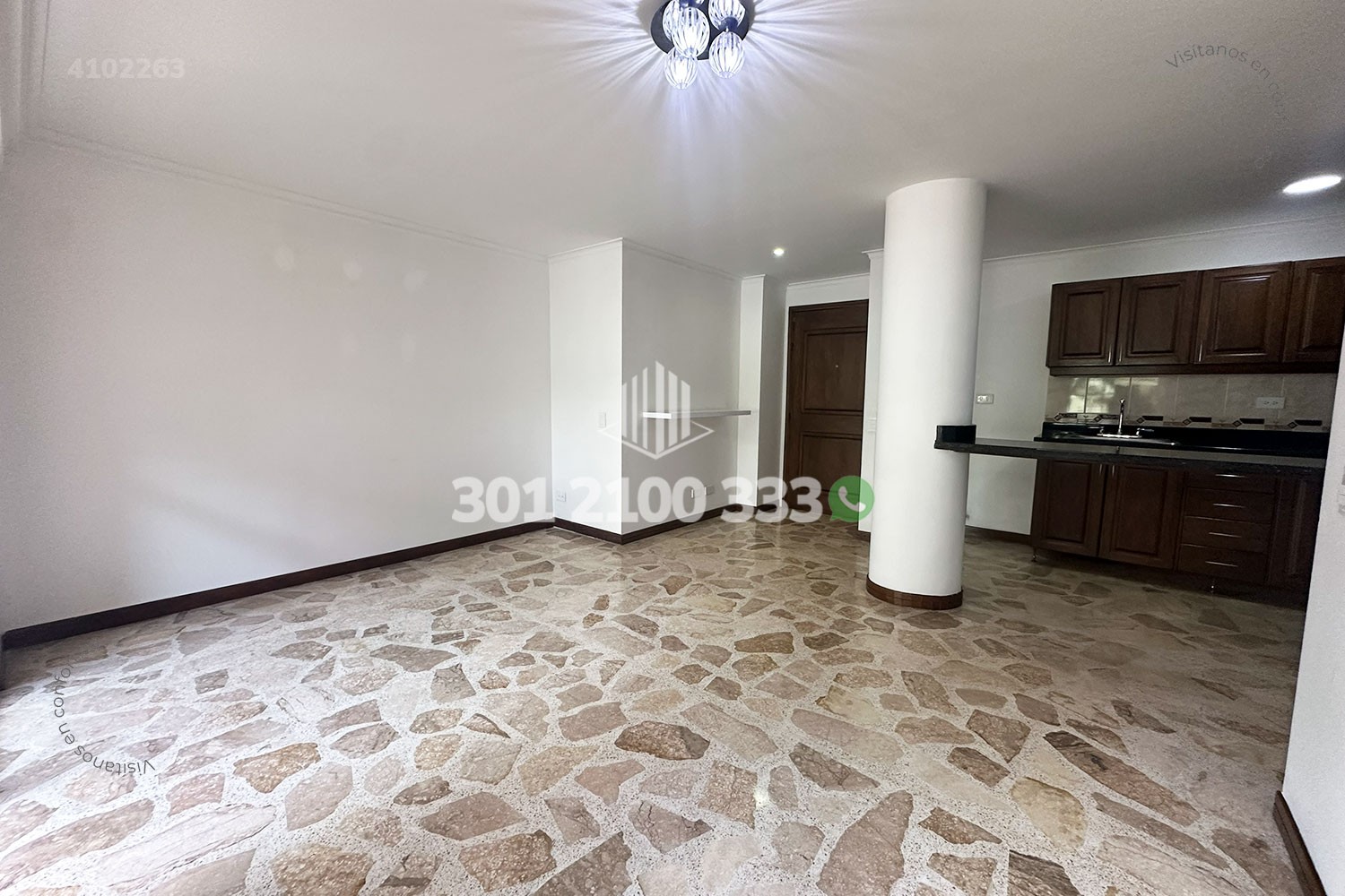 Apartamento en arriendo en Laureles, Medellín · foto 2 de 22