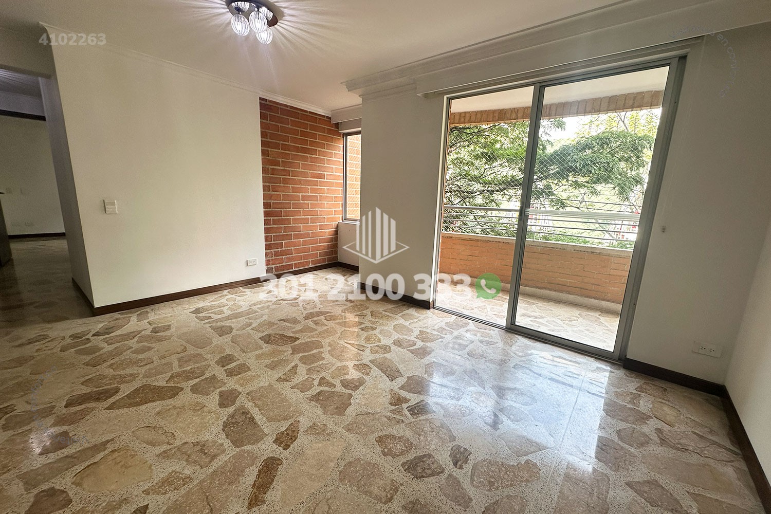 Apartamento en arriendo en Laureles, Medellín · foto 3 de 22