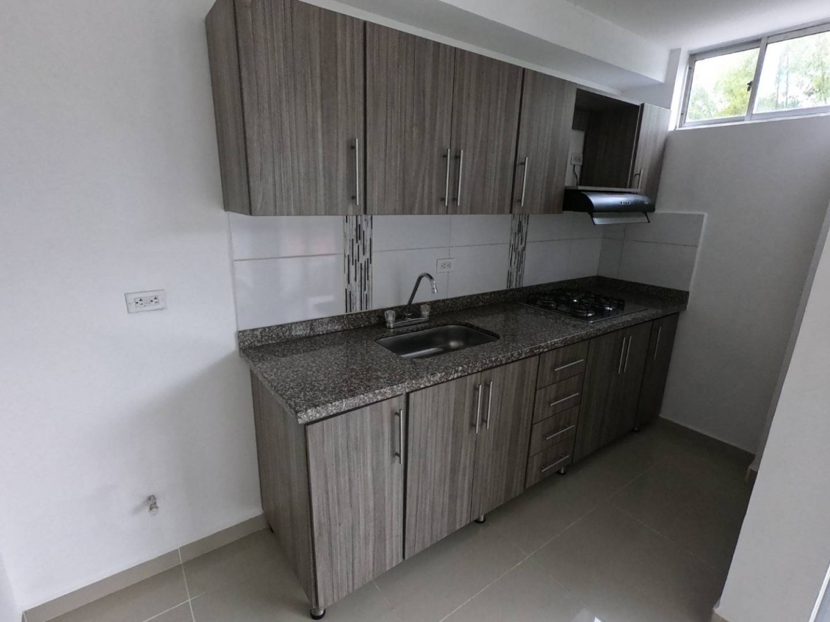 Apartamento en venta en Los Molinos, Dosquebradas · foto 3 de 15