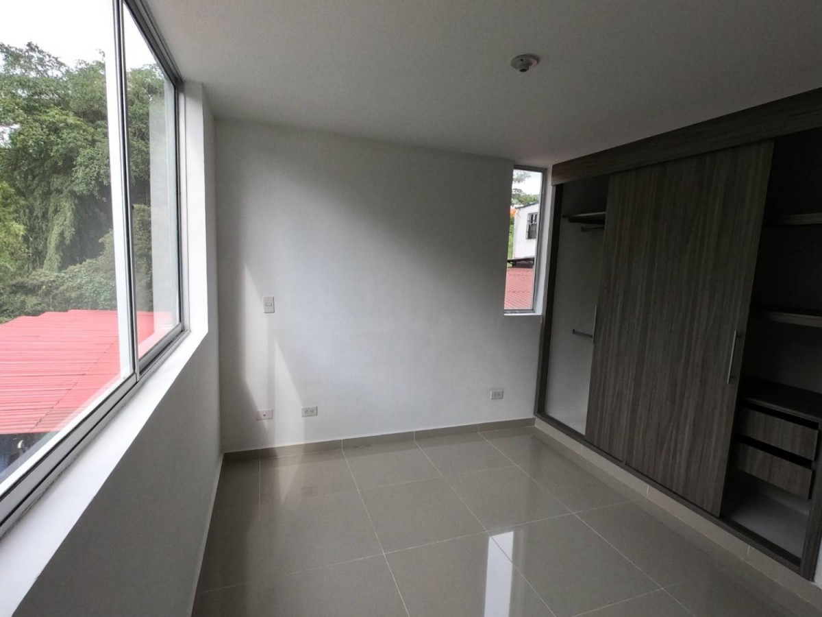 Apartamento en venta en Los Molinos, Dosquebradas · foto 10 de 15