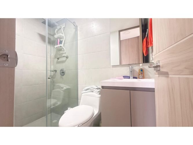 Apartamento de 4 alcobas en venta en Anillo Vial, Floridablanca, 109 m² · foto 18 de 24