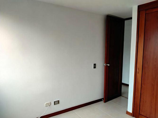 Apartamento de 3 alcobas en venta en El Poblado, Medellín, 95 m² · foto 10 de 19