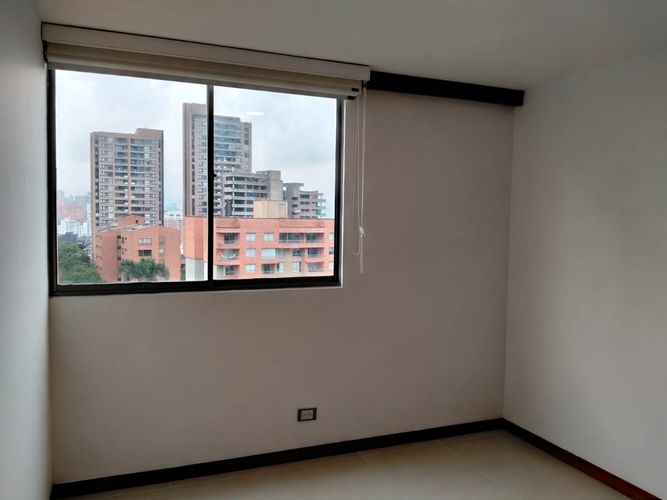 Apartamento de 3 alcobas en venta en El Poblado, Medellín, 95 m² · foto 13 de 19