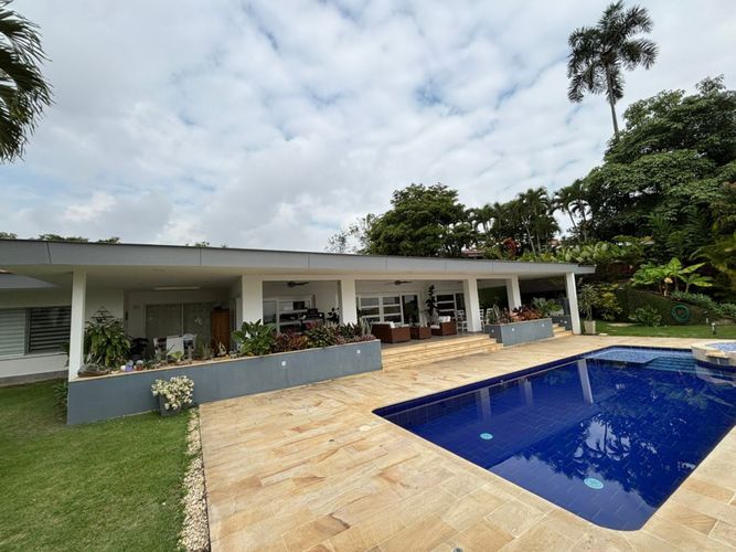 Casa de 4 alcobas en venta en Ciudad Jardin, Cali, 375 m² · foto 18 de 24