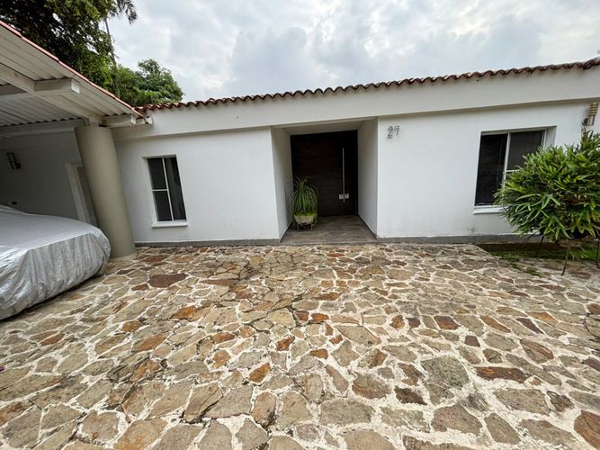 Casa de 4 alcobas en venta en Ciudad Jardin, Cali, 375 m² · foto 24 de 24