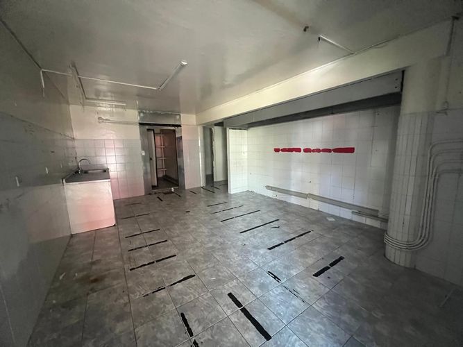 Local en arriendo en El Poblado, Medellín, 400 m² · foto 6 de 11