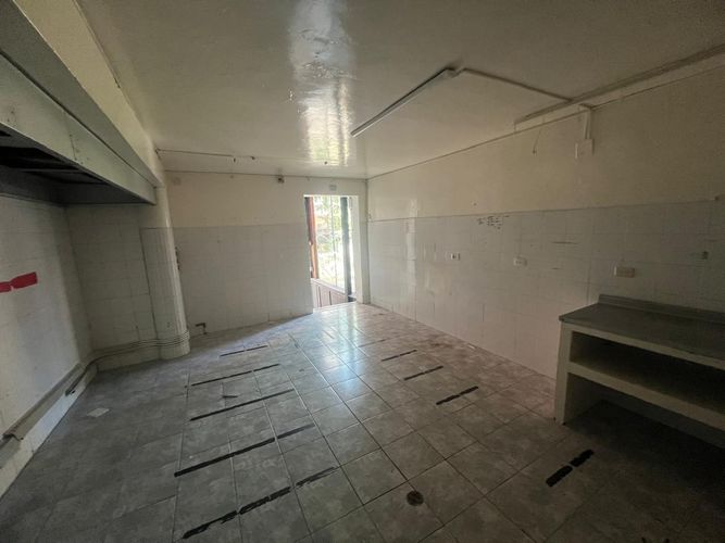 Local en arriendo en El Poblado, Medellín, 400 m² · foto 10 de 11