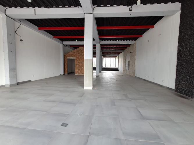 Local en arriendo en Catalan, Pereira, 265 m² · foto 5 de 8