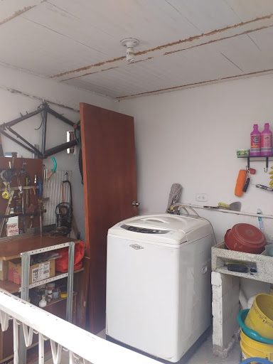 Casa en venta en Villas De Granada, Bogotá · foto 10 de 24