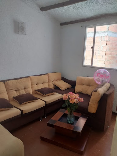 Casa en venta en Villas De Granada, Bogotá · foto 18 de 24