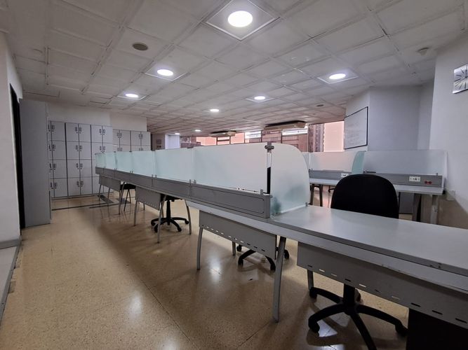Oficina en arriendo en Sector Plaza De Bolivar, Pereira, 220 m² · foto 6 de 9