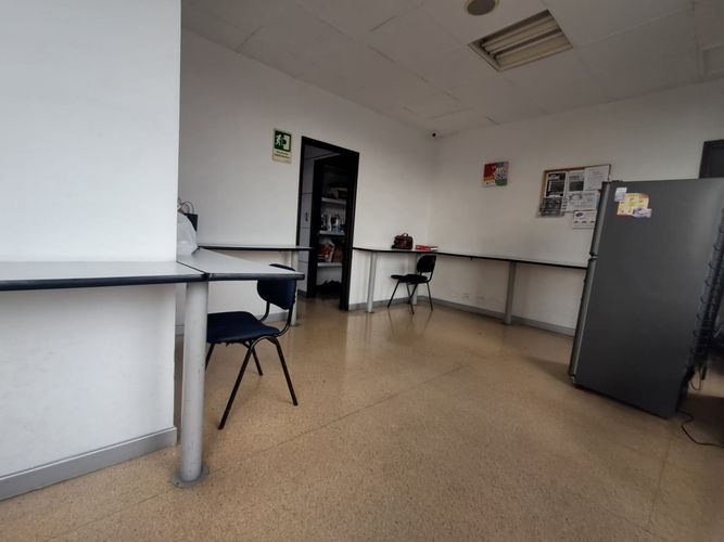 Oficina en arriendo en Sector Plaza De Bolivar, Pereira, 220 m² · foto 9 de 9