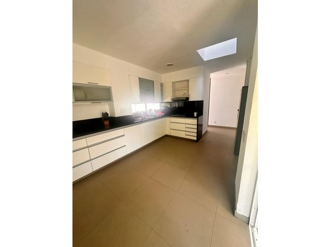 Casa de 4 alcobas en venta en La Morada, Jamundí, 480 m² · foto 2 de 17