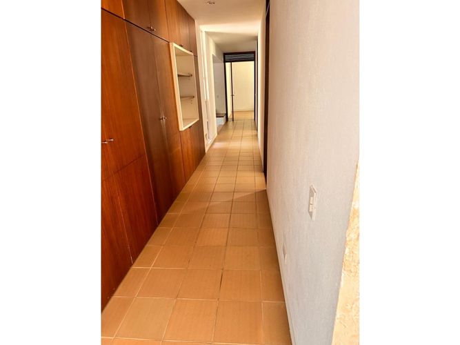 Casa de 4 alcobas en venta en La Morada, Jamundí, 480 m² · foto 4 de 17