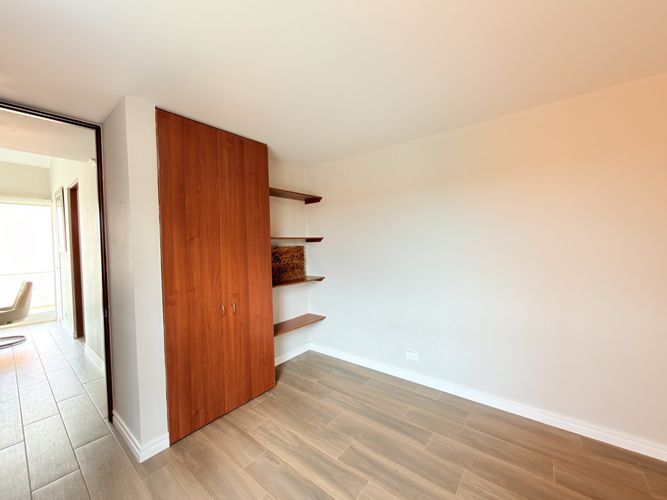 Apartamento de 3 alcobas en venta en Fac, Madrid, 116 m² · foto 11 de 24