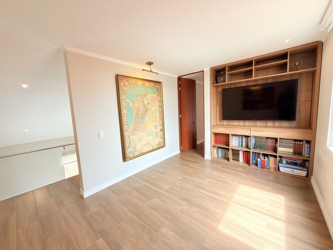 Apartamento de 3 alcobas en venta en Fac, Madrid, 116 m² · foto 24 de 24