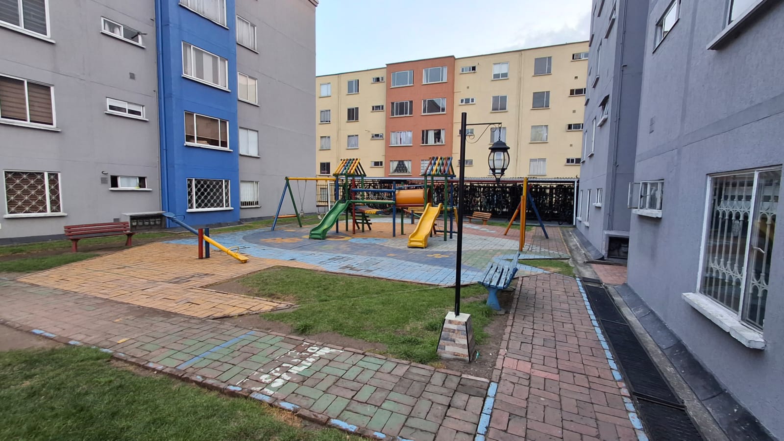 Apartamento en venta en Engativá, Bogotá · foto 3 de 16