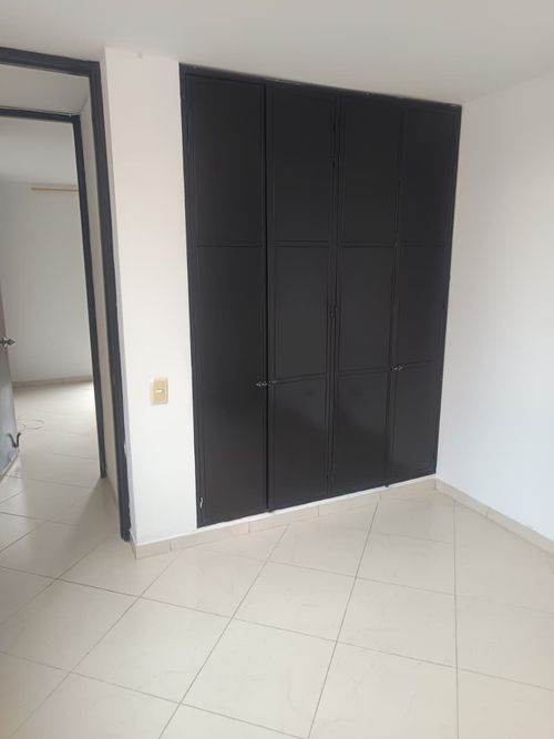Apartamento de 2 alcobas en venta en Niquia, Bello, 58 m² · foto 7 de 11