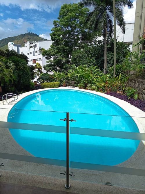Apartamento de 2 alcobas en venta en Belalcazar, Cali, 150 m² · foto 2 de 11