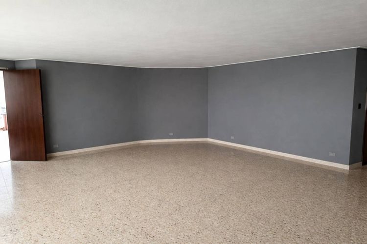 Apartamento de 2 alcobas en venta en Belalcazar, Cali, 150 m² · foto 7 de 11