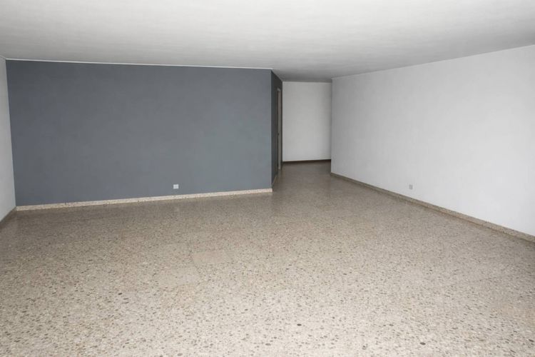 Apartamento de 2 alcobas en venta en Belalcazar, Cali, 150 m² · foto 9 de 11