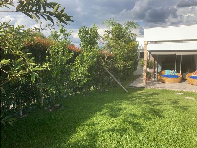 Casa de 4 alcobas en venta en Via La Tebaida, Armenia, 300 m² · foto 3 de 24