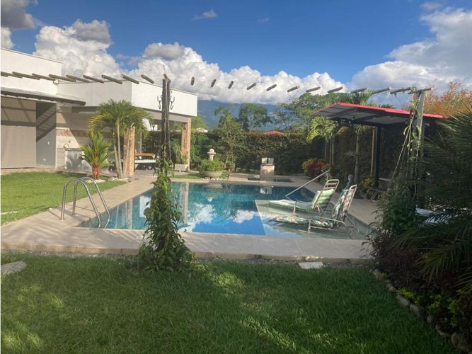 Casa de 4 alcobas en venta en Via La Tebaida, Armenia, 300 m² · foto 4 de 24