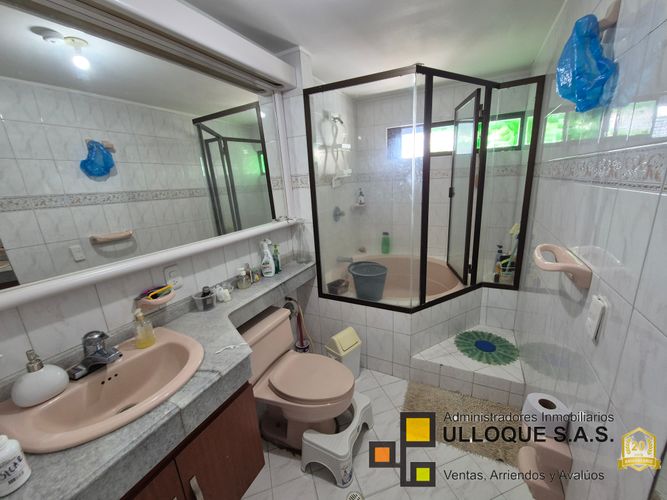 Apartamento de 4 alcobas en venta en Cabecera Del Llano, Bucaramanga, 216 m² · foto 14 de 24