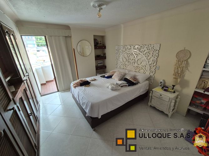 Apartamento de 4 alcobas en venta en Cabecera Del Llano, Bucaramanga, 216 m² · foto 16 de 24