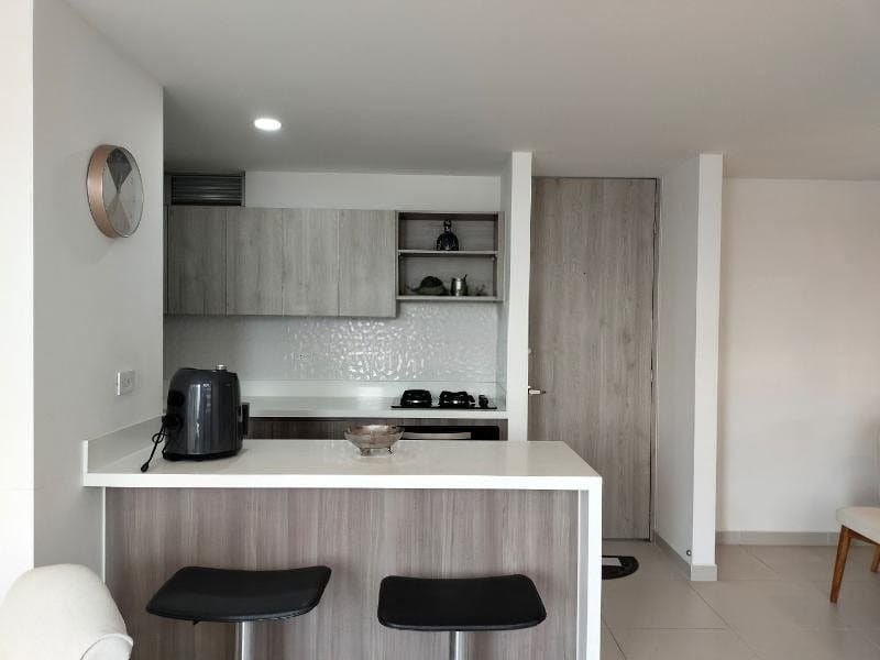 Apartamento en arriendo en El Poblado, Medellín · foto 5 de 19