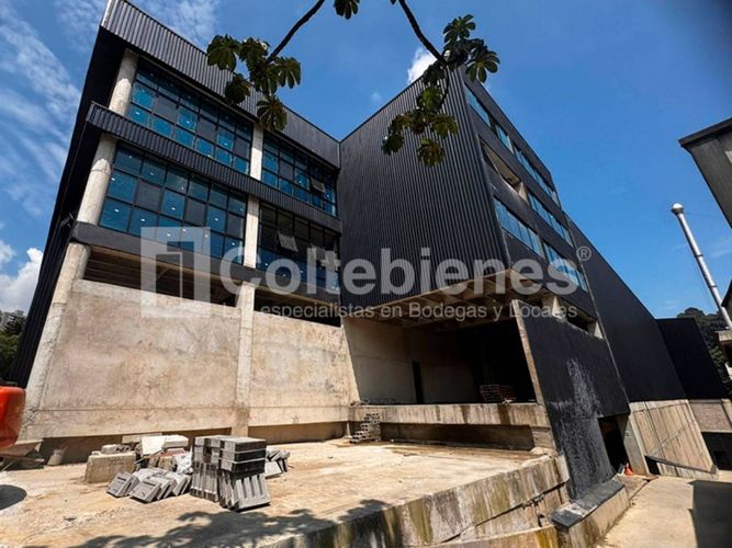 Oficina en arriendo en La Aldea, La Estrella, 860 m² · foto 5 de 6