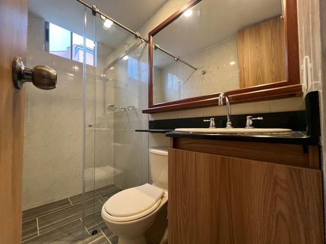 Apartamento de 3 alcobas en arriendo en El Poblado, Medellín, 89 m² · foto 18 de 18