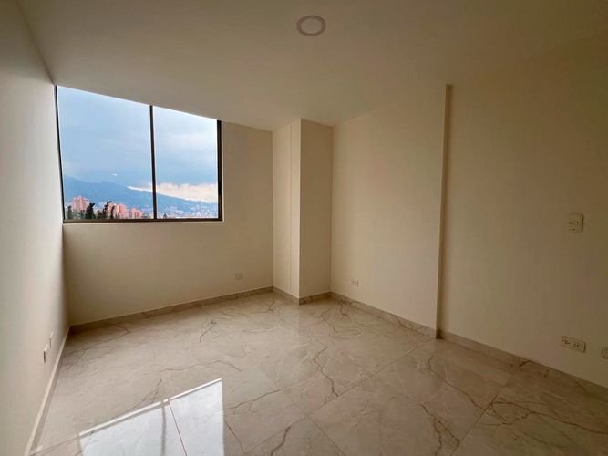 Apartamento de 3 alcobas en arriendo en El Poblado, Medellín, 89 m² · foto 16 de 18