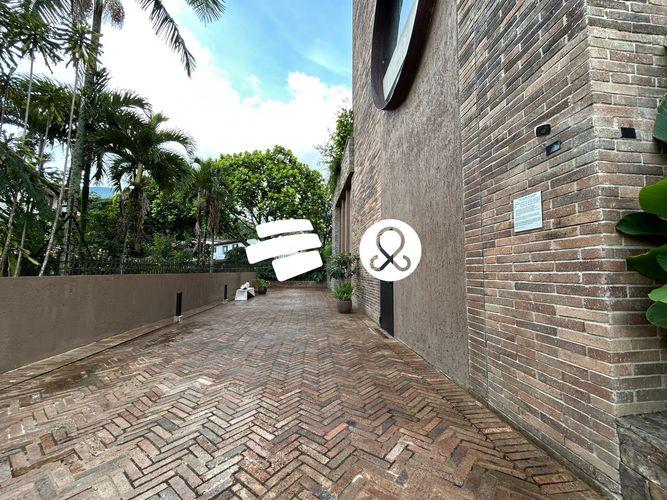 Apartamento de 2 alcobas en venta en El Diamante No. 2, Medellín, 243 m² · foto 7 de 14