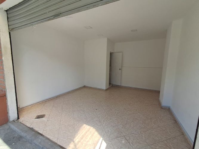 Local en arriendo en San Joaquín, Medellín, 25 m² · foto 7 de 9