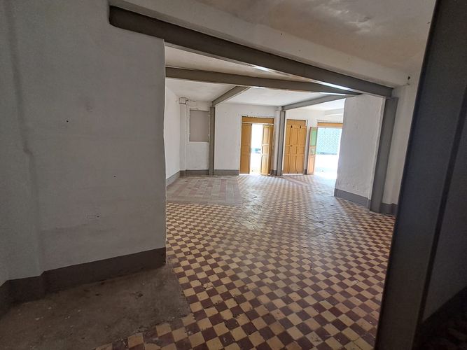 Bodega en arriendo en La Candelaria, Medellín, 91 m² · foto 8 de 15