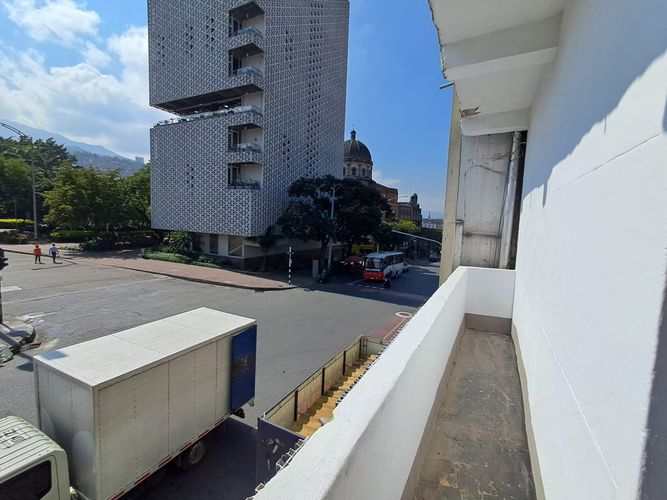 Bodega en arriendo en La Candelaria, Medellín, 91 m² · foto 10 de 15
