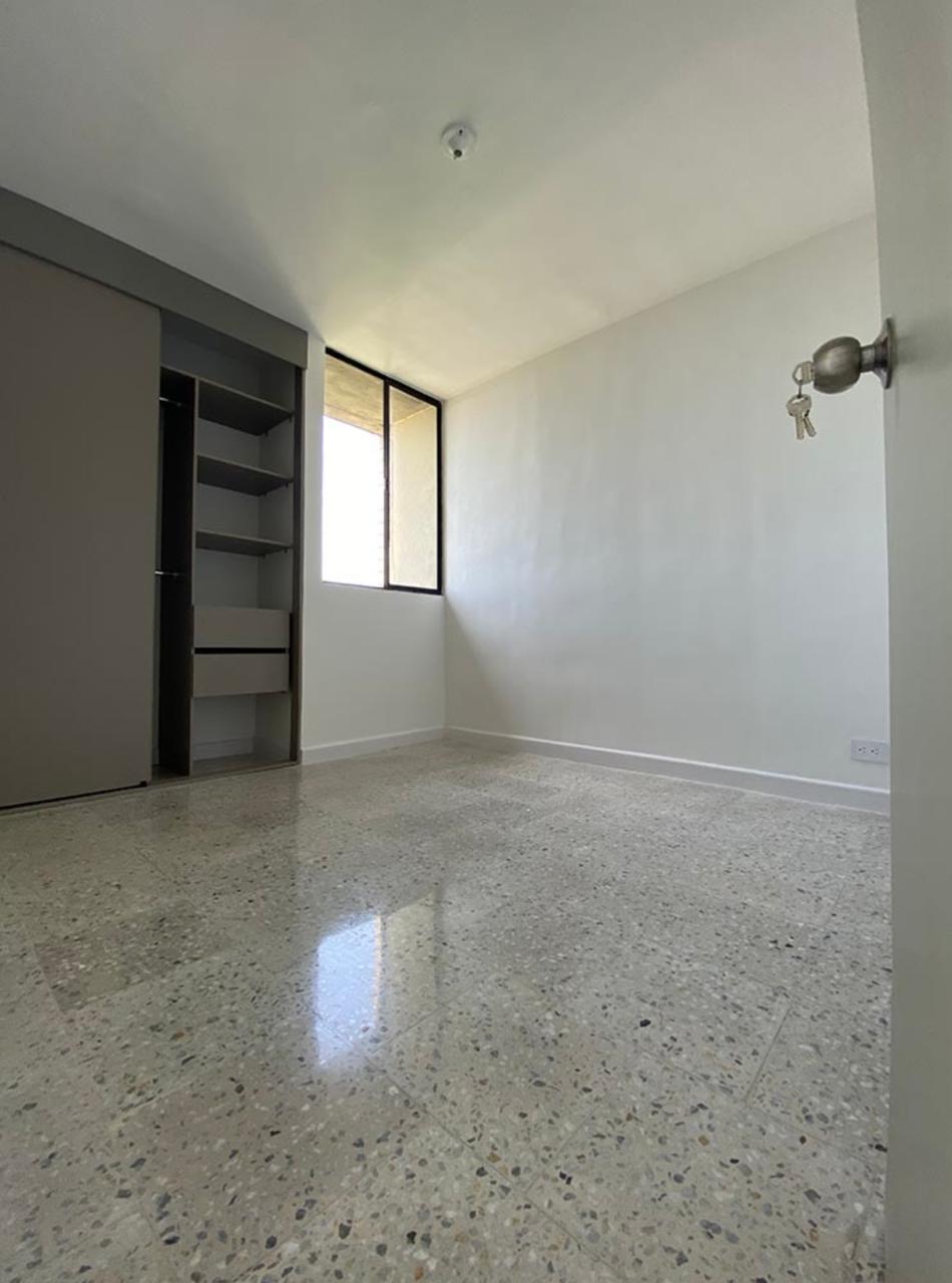 Apartamento en venta en Paraiso, Barranquilla · foto 10 de 19