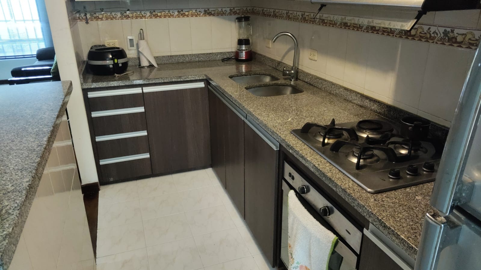 Apartamento en venta en Los Rosales, Manizales · foto 8 de 21