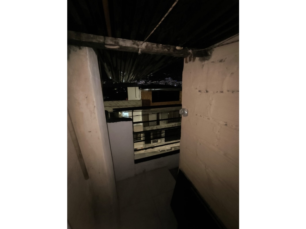Apartamento en venta en La Milagrosa, Medellín · foto 6 de 19